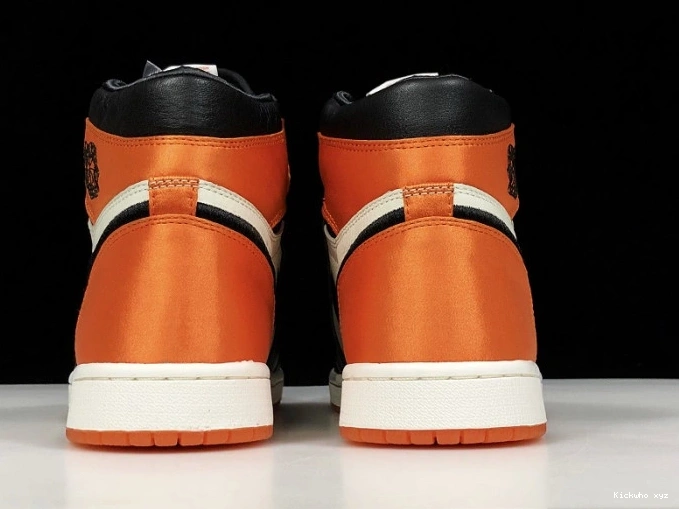 Womens Jordan Backboard Shattered 1 Air Retro AV3725-010 Satin 0808